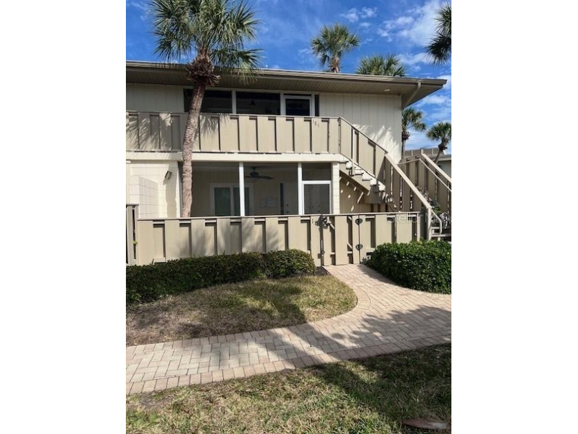 Nestled just steps away from the sun-kissed sands of the beach - Beach Condo for sale in Longboat Key, Florida on Beachhouse.com