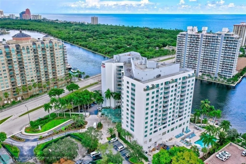 This stunning Penthouse in Gallery One boasts incredible water - Beach Condo for sale in Fort Lauderdale, Florida on Beachhouse.com