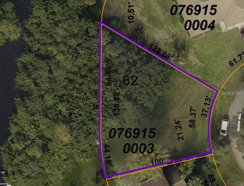 BEAUTIFUL OVERSIZED CANAL LOT IN MINERAL SPRINGS.This lot is - Beach Lot for sale in North Port, Florida on Beachhouse.com