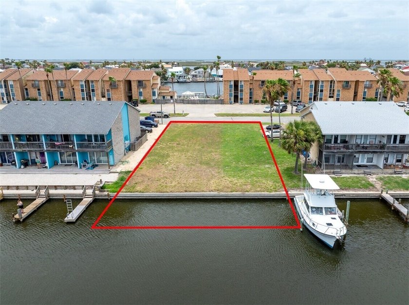 Discover an exceptional waterfront opportunity on North Padre - Beach Lot for sale in Corpus Christi, Texas on Beachhouse.com