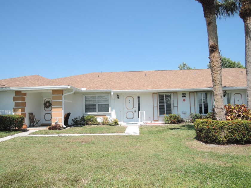 Move in Ready, furnished interior condo   recently cleaned & it - Beach Condo for sale in Fort Pierce, Florida on Beachhouse.com
