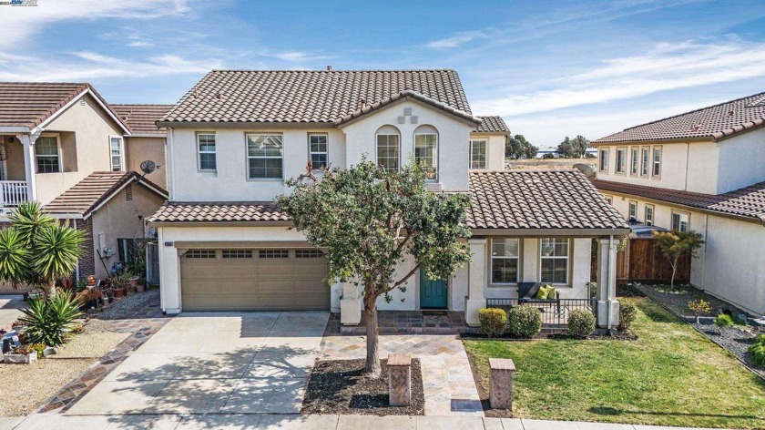 This stunning northwest-facing two-story home, built in 2003, is - Beach Home for sale in Hayward, California on Beachhouse.com