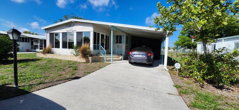Discover Leisure and Lifestyle in this Charming seaside home - Beach Home for sale in Sarasota, Florida on Beachhouse.com