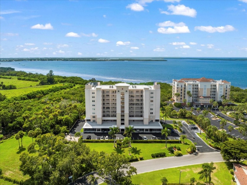 This 5th floor condo in a relaxed Bayside setting, offering one - Beach Condo for sale in Palmetto, Florida on Beachhouse.com