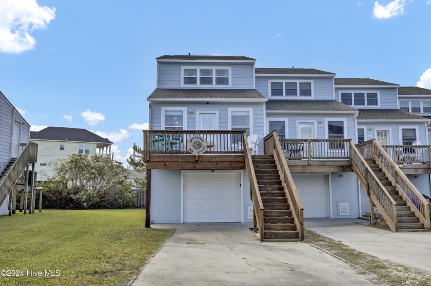 Updated Furnished Townhome in Bermuda Landing. New LVP flooring - Beach Townhome/Townhouse for sale in North Topsail Beach, North Carolina on Beachhouse.com