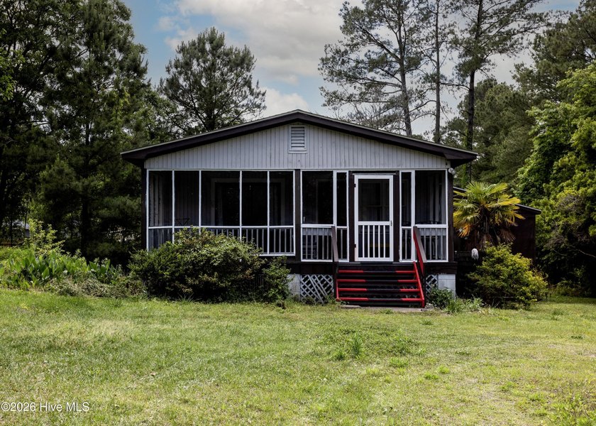 $15,000 USE-AS-YOU-CHOOSE ALLOWANCE with an acceptable offer! - Beach Home for sale in Holly Ridge, North Carolina on Beachhouse.com
