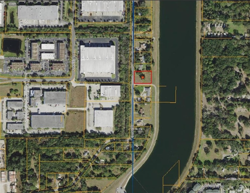 NEARLY 33,390 SQFT ( 0.77 ACRE) WATERFRONT LOT (159 FRONT X 210 - Beach Lot for sale in Tampa, Florida on Beachhouse.com