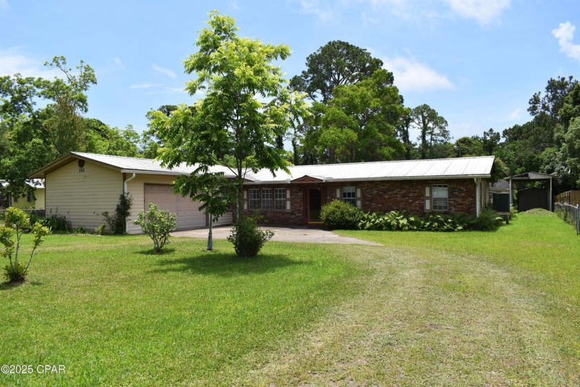 Charming Coastal Living in Historic ApalachicolaNestled in the - Beach Home for sale in Apalachicola, Florida on Beachhouse.com