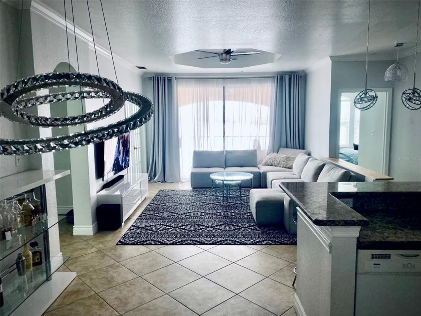 Penthouse level with extra tall ceilings 2 bedroom 2 bath and a - Beach Condo for sale in Clearwater, Florida on Beachhouse.com