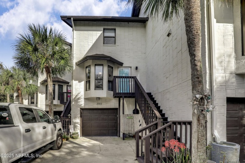 *WALK TO THE BEACH *ROOF 2024* AC 2025* NEW WATER HEATER* SELLER - Beach Condo for sale in Atlantic Beach, Florida on Beachhouse.com