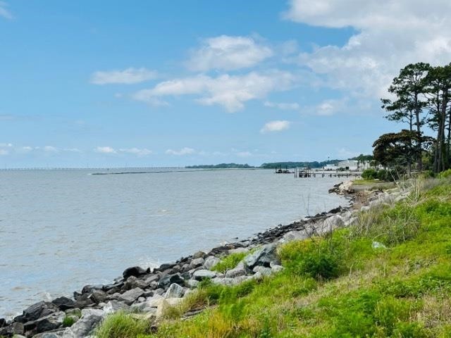 Beautiful bay front lot in East Point ready to build your dream - Beach Lot for sale in Eastpoint, Florida on Beachhouse.com