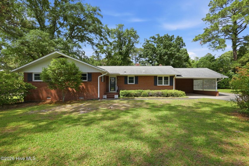 Charming older brick home situated on a spacious lot directly - Beach Home for sale in Morehead City, North Carolina on Beachhouse.com