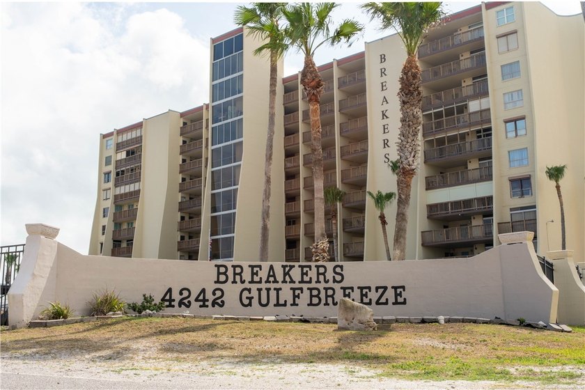 Turnkey Beachfront Rental Investment - Immediate Cash Flow & - Beach Condo for sale in Corpus Christi, Texas on Beachhouse.com