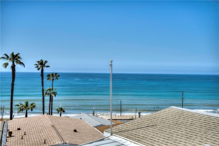 This amazing panoramic ocean view beach house is awaiting your - Beach Home for sale in San Clemente, California on Beachhouse.com