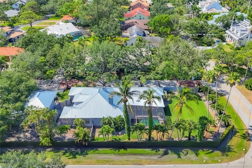 Welcome to this beautifully appointed estate located at 4505 - Beach Home for sale in Sarasota, Florida on Beachhouse.com