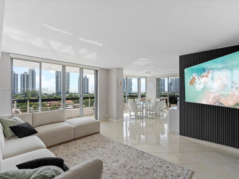 Immerse yourself in stunning Intracoastal and ocean views from - Beach Condo for sale in Aventura, Florida on Beachhouse.com