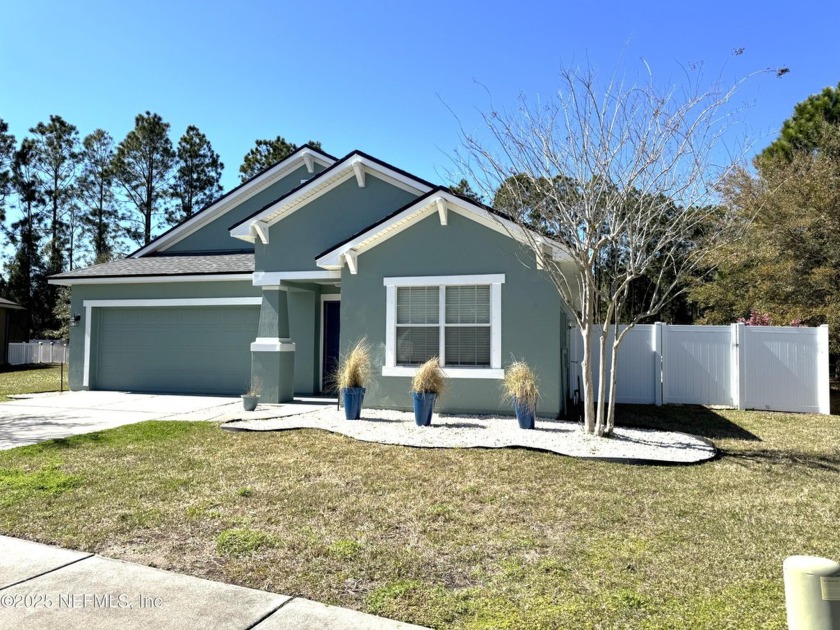 Check out this well-kept home in Fernandina Beach, featuring a - Beach Home for sale in Fernandina Beach, Florida on Beachhouse.com