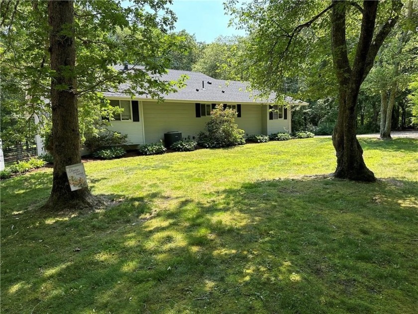 Looking for a Spacious home in a country setting? Here it is! - Beach Home for sale in Charlestown, Rhode Island on Beachhouse.com