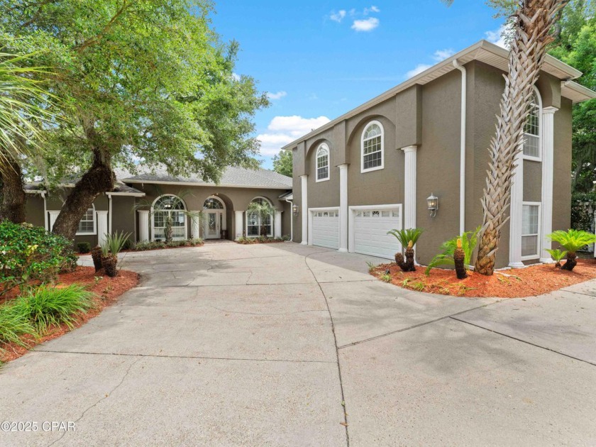 North Bay Waterfront Luxury in Lynn Haven.Welcome to 113 Florida - Beach Home for sale in Lynn Haven, Florida on Beachhouse.com