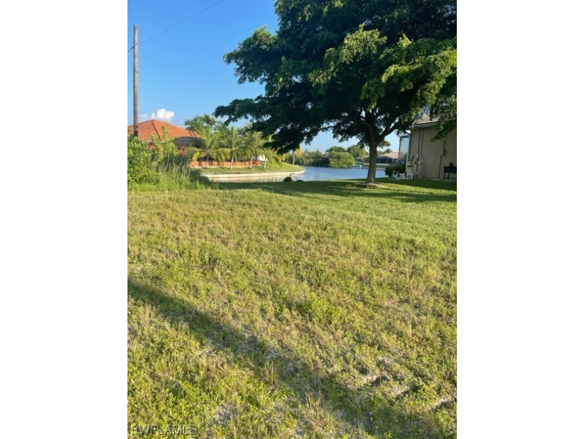 Watch the sunrise over the intersecting canals.  Beautiful lot - Beach Lot for sale in Cape Coral, Florida on Beachhouse.com