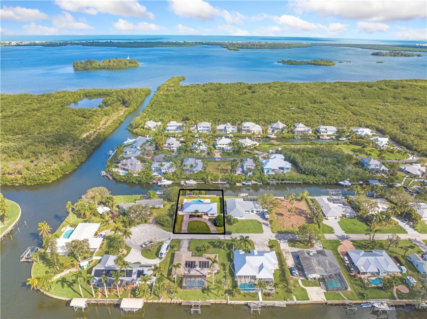 Ultimate boater's lifestyle! Intracoastal access w/ 2021 private - Beach Home for sale in Vero Beach, Florida on Beachhouse.com