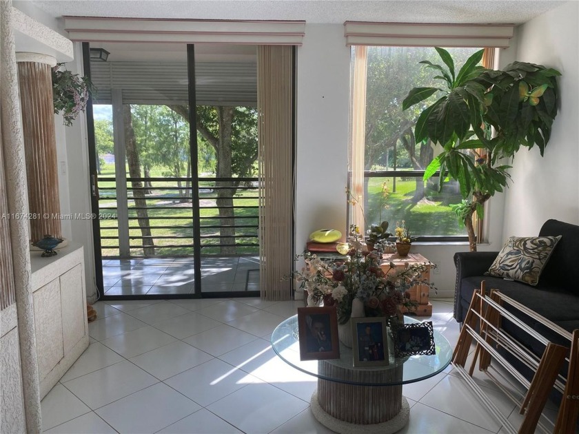 All ages welcome! This stunning 2-bedroom, 2-bathroom condo - Beach Condo for sale in Tamarac, Florida on Beachhouse.com