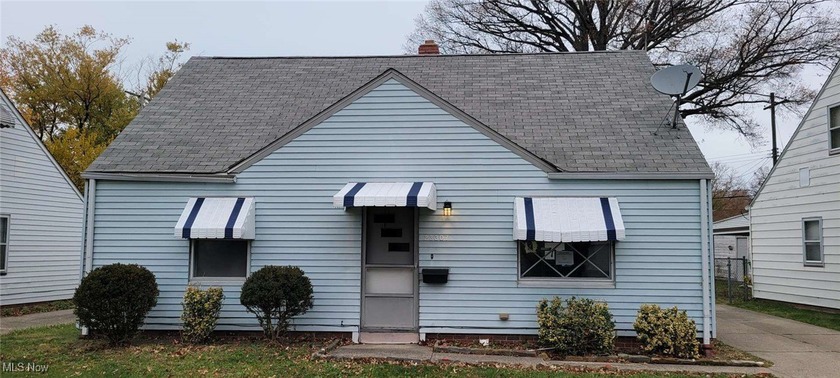 3 bedroom cape cod in the heart of Euclid is waiting for it's - Beach Home for sale in Euclid, Ohio on Beachhouse.com