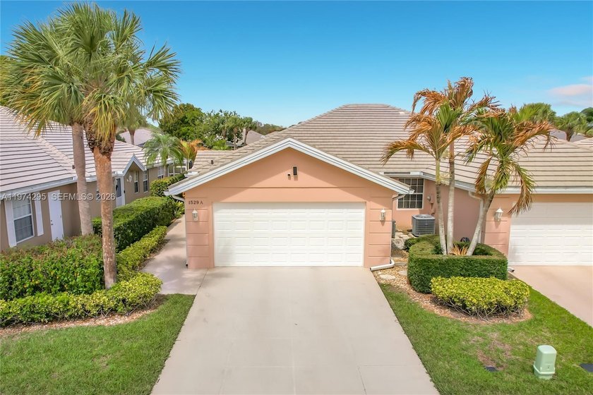 Gorgeous and meticulously kept, turn-key ready home, with - Beach Home for sale in Port Saint Lucie, Florida on Beachhouse.com
