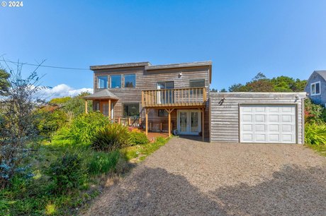 A rare opportunity to own a home in the charming village of Cape - Beach Home for sale in Tillamook, Oregon on Beachhouse.com