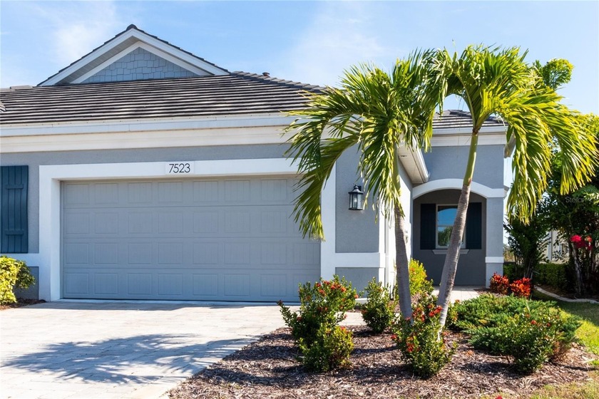 Experience refined living in this upscale 2-bedroom, 2-bath - Beach Home for sale in Sarasota, Florida on Beachhouse.com