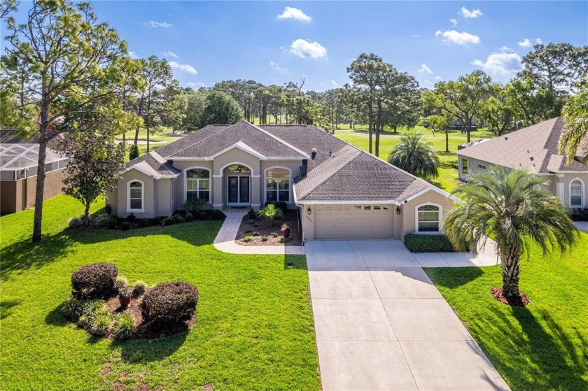 Are you looking to reside in the Desirable Silverthorn Community - Beach Home for sale in Spring Hill, Florida on Beachhouse.com