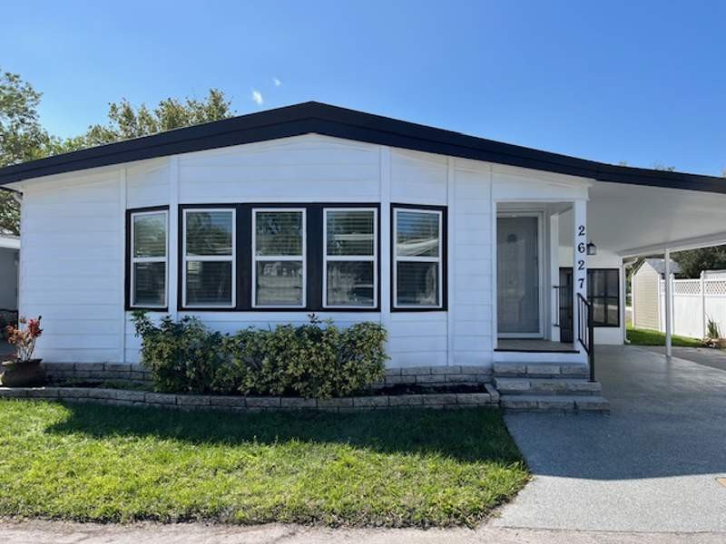 You will not believe the space in this home!! The living/ dining - Beach Home for sale in Clearwater, Florida on Beachhouse.com