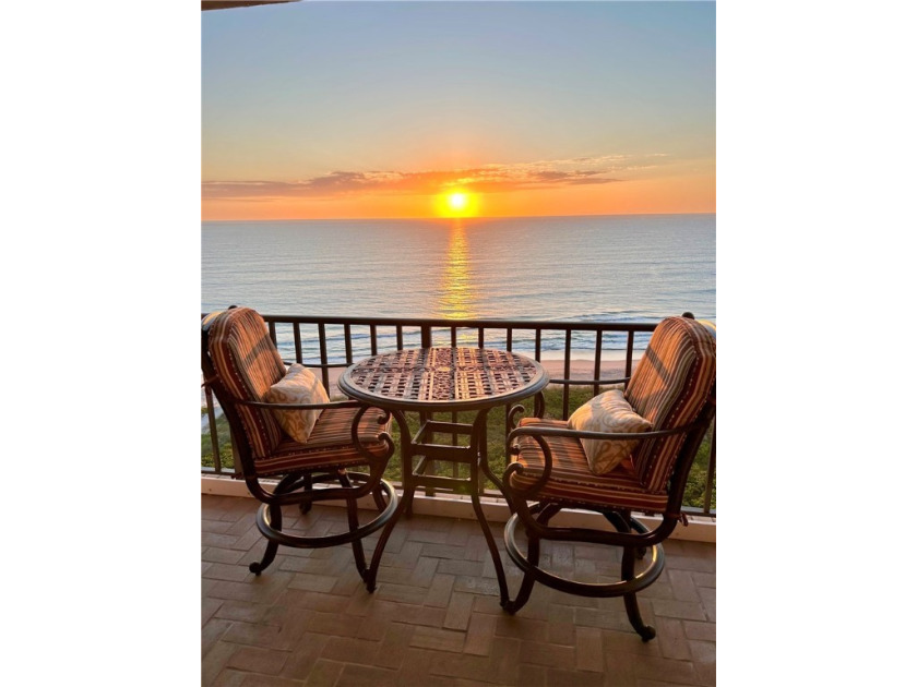 Welcome to where luxury meets convenience from the captivating - Beach Home for sale in Hutchinson Island, Florida on Beachhouse.com