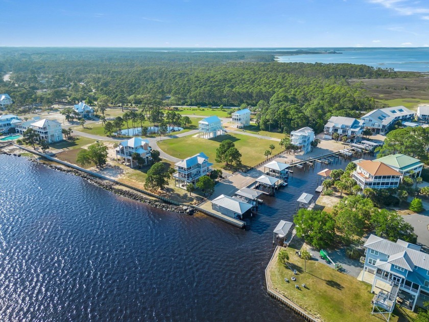 WOW! Motivated sellers! Priced WAY UNDER appraised value. What - Beach Home for sale in Panacea, Florida on Beachhouse.com