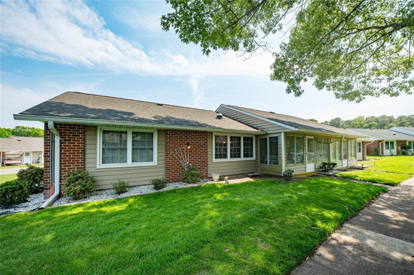 It's time to relax and enjoy a carefree lifestyle in this - Beach Condo for sale in Ridge, New York on Beachhouse.com