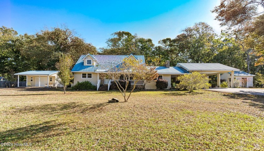 Charming Coastal Retreat Near Holden Beach!
Discover your dream - Beach Home for sale in Supply, North Carolina on Beachhouse.com