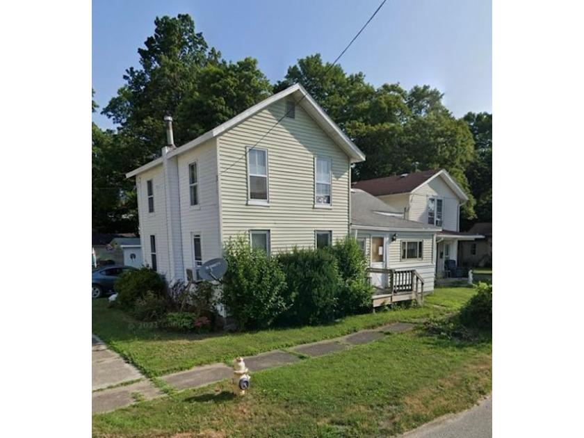 One parcel in Lake City with two buildings. Unit 1 is two-story - Beach Home for sale in Lake City, Pennsylvania on Beachhouse.com