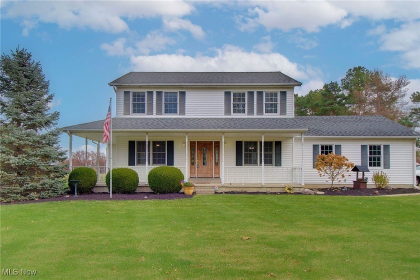 Wow! This spacious colonial sits on 5 acres. It is over 1200 ft - Beach Home for sale in Vermilion, Ohio on Beachhouse.com