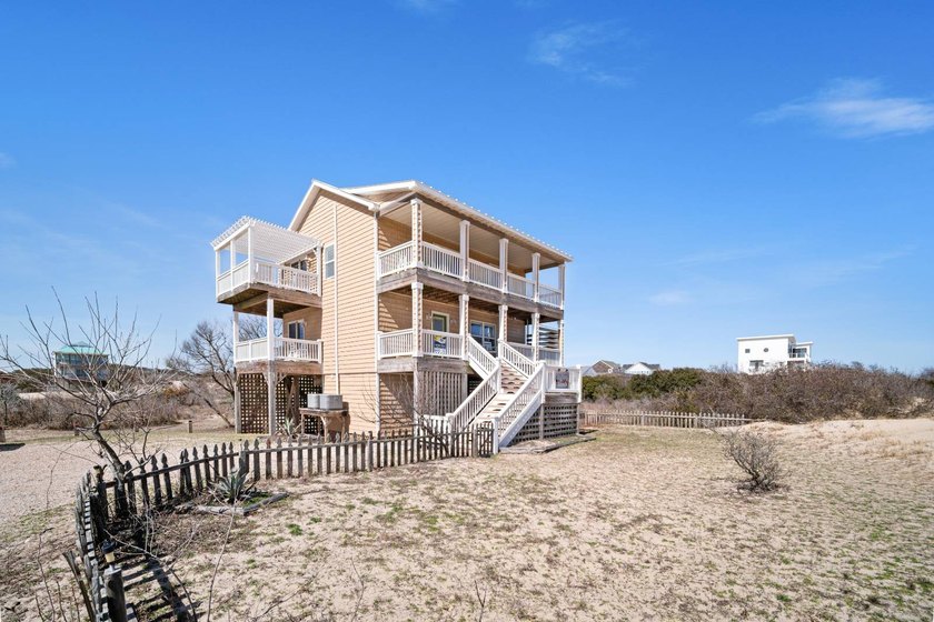 1634 Sandpiper Rd offers a comfortable coastal retreat in the - Beach Condo for sale in Corolla, North Carolina on Beachhouse.com