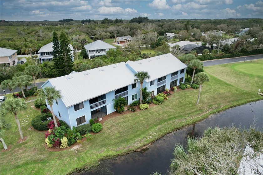 Welcome to Pelican Point! Featuring 2/2 , corner unit with Lake - Beach Home for sale in Sebastian, Florida on Beachhouse.com