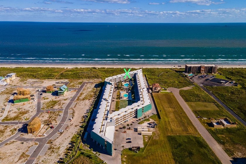 Fantastic Investment property with SPECTACULAR VIEWS!!! Standout - Beach Condo for sale in Port Aransas, Texas on Beachhouse.com