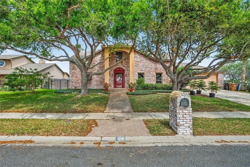 Wake up each day to sweeping water views and end your evenings - Beach Home for sale in Corpus Christi, Texas on Beachhouse.com