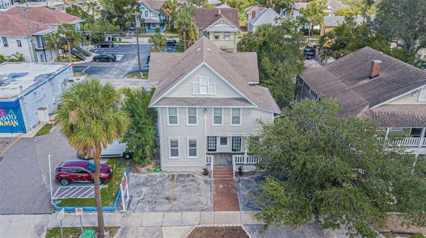 PRIME LOCATION! Work and live in HYDE PARK.  Zoned R-O - Beach Commercial for sale in Tampa, Florida on Beachhouse.com