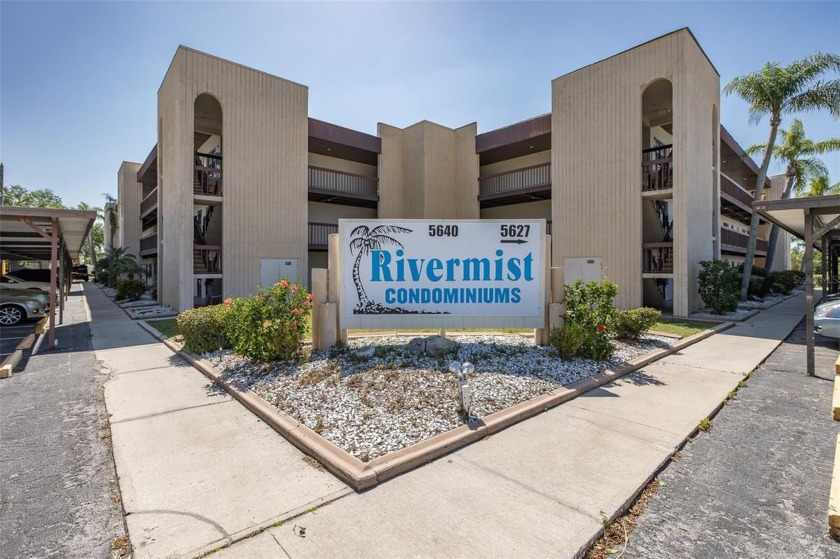 AFFORDABLE, MAINTENANCE FREE WATERFRONT LIVING! DON'T MISS OUT - Beach Condo for sale in New Port Richey, Florida on Beachhouse.com