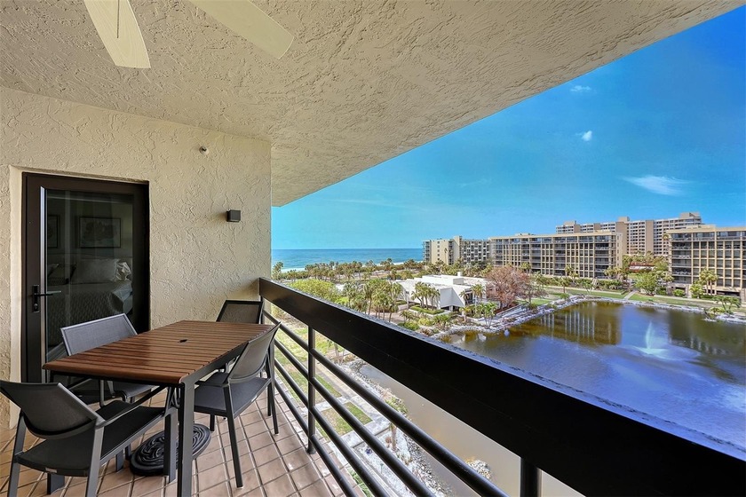 Stunning Beachplace Condo with Gulf Views + Seller Incentive!
 - Beach Condo for sale in Longboat Key, Florida on Beachhouse.com