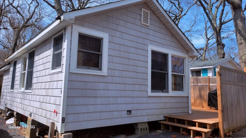 Welcome to your Vacation Home Located in Desirable SEASONAL ONLY - Beach Home for sale in Baiting Hollow, New York on Beachhouse.com