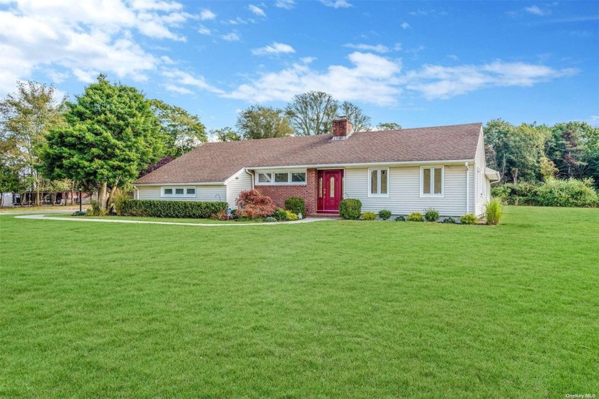 This lovely 3-bedroom, 2-bath home offers direct beach access - Beach Home for sale in East Moriches, New York on Beachhouse.com