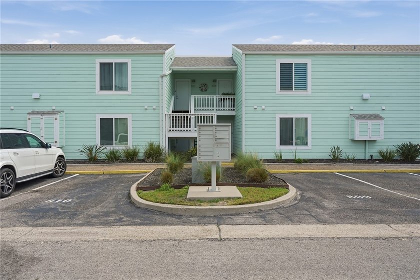 Welcome to coastal living at its finest in the highly - Beach Condo for sale in Rockport, Texas on Beachhouse.com