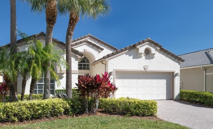 Very well-maintained seasonal use home with a beautiful nature - Beach Home for sale in Jensen Beach, Florida on Beachhouse.com