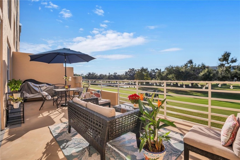 Welcome to Fairways of Pinebrook at Ironwood Golf Course! This - Beach Condo for sale in Bradenton, Florida on Beachhouse.com